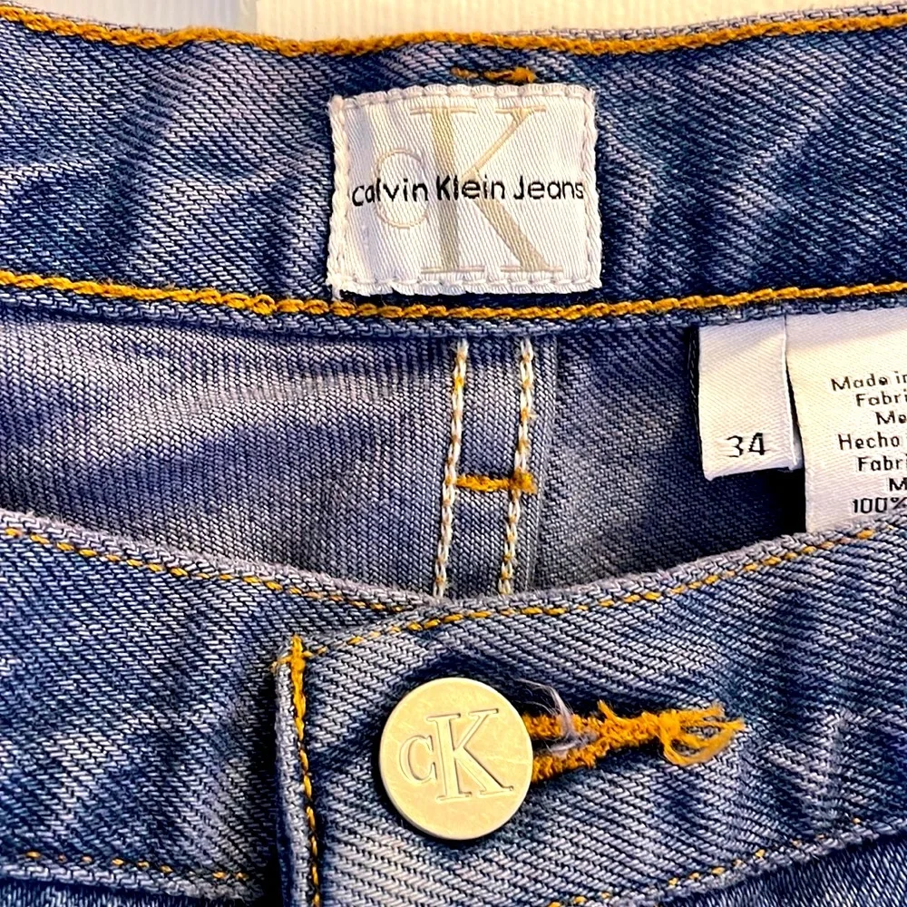 😎 Vintage Calvin Klein Straight Leg Distressed Cotton Blue Jeans, Men’s 34x30 - Picture 3 of 5